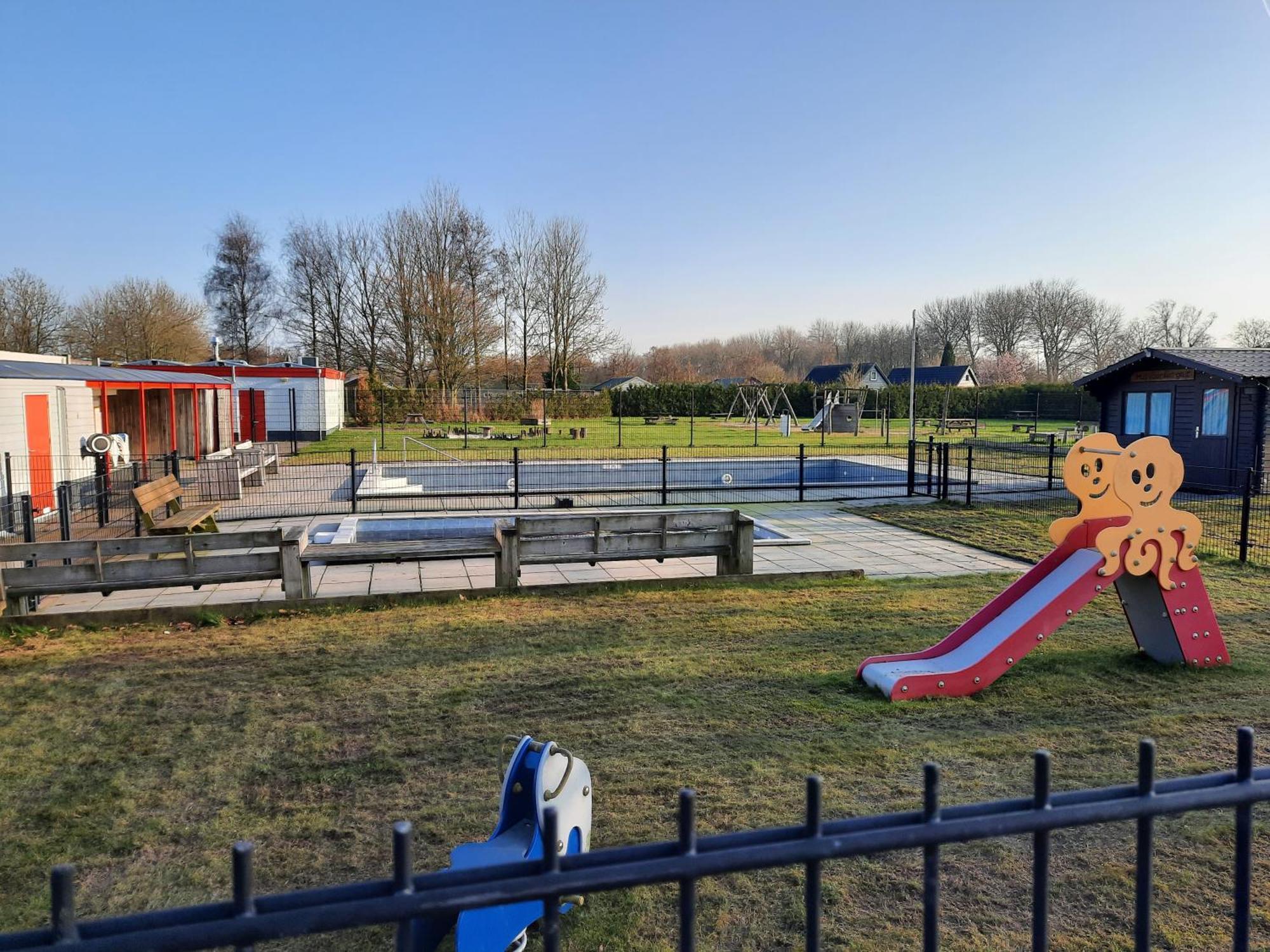 'T Wad Villa Tzummarum Exteriör bild