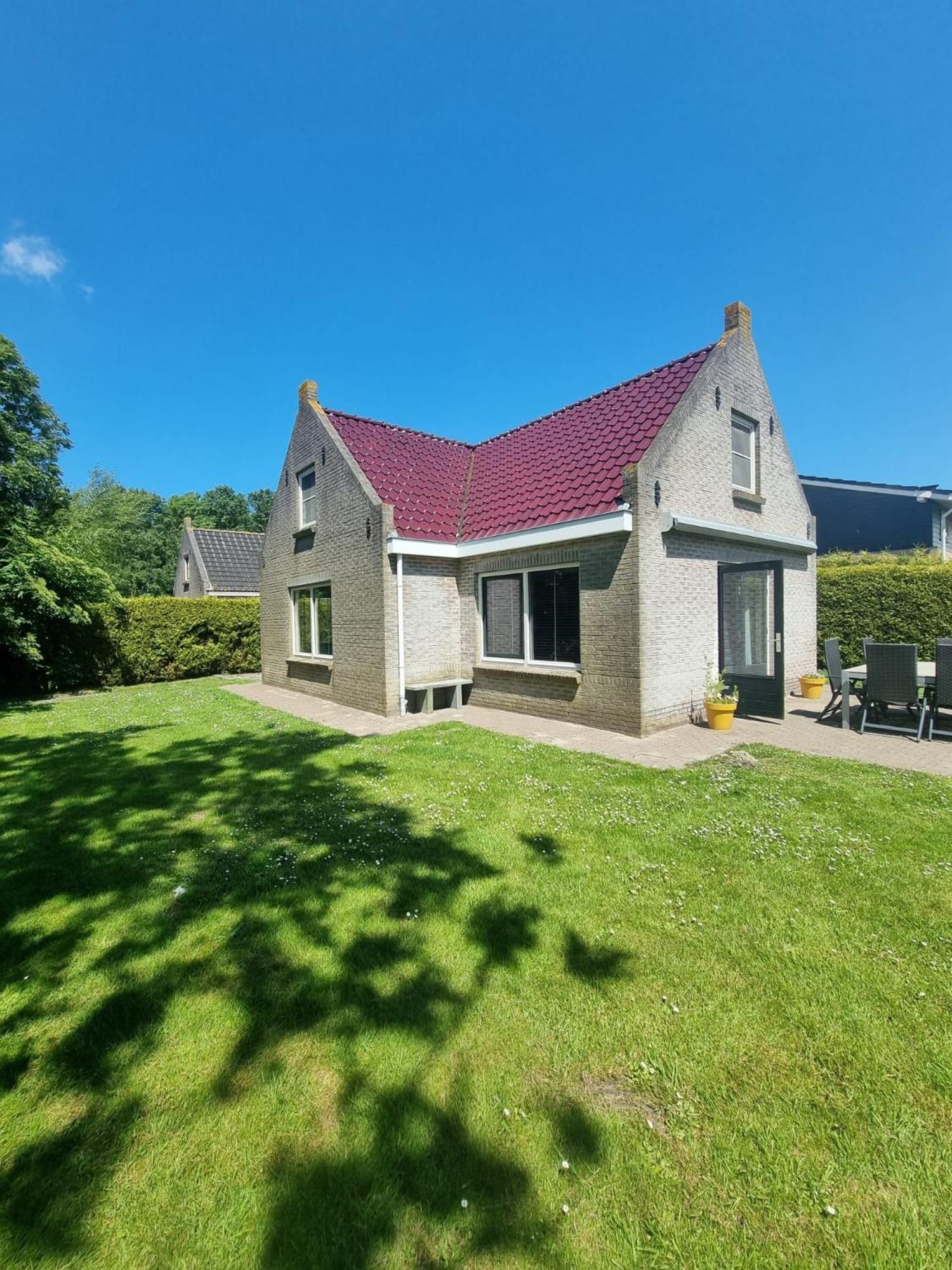 'T Wad Villa Tzummarum Exteriör bild